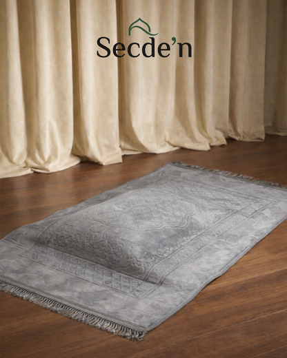 SecdeKonfor™ – Ortopedik Destekli Seccade